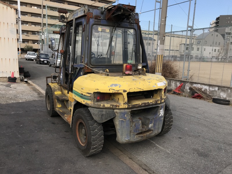 Xe nâng hàng 6 tấn KOMATSU FD60HD 2001
